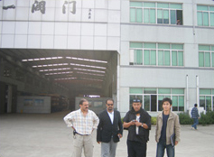 沙特客人參觀工廠